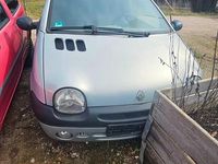 Gebraucht Renault Twingo 58 PS (42 kW) 2003 Silber Kleinwagen