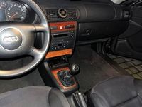 Gebraucht Audi A3 Attraction 102 PS (75 kW) 2003 Schwarz Kleinwagen