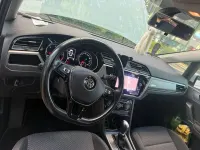 Gebraucht VW Touran Comfortline 116 PS (85 kW) 2019 Weiß Van / Kleinbus
