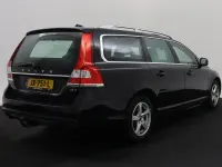 Second-hand Volvo V70 181 CP (133 kW) 2016 Negru Break