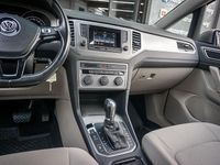 Gebraucht VW Golf Sportsvan 125 PS (91 kW) 2015 Silber Van / Kleinbus