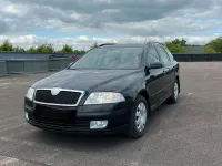 Gebraucht Skoda Octavia 105 PS (77 kW) 2008 Schwarz Kombi
