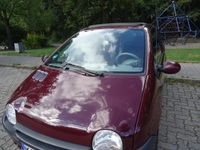 Gebraucht Renault Twingo 58 PS (42 kW) 2001 Rot Kleinwagen