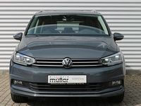Gebraucht VW Touran Highline 150 PS (110 kW) 2024 Delfingrau Van / Kleinbus
