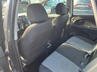 Gebraucht Kia Venga Edition 7 125 PS (91 kW) 2012 Grau Kleinwagen