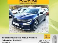 Używany Renault Megane E-Tech Iconic 161 kW (220 KM) 2022 Niebieski Sedan/Limuzyna