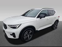 Gebraucht Volvo XC40 Plus 163 PS (119 kW) 2025 Weiß SUV