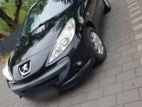 Gebraucht Peugeot 206+ 75 PS (55 kW) 2009 Schwarz Kleinwagen