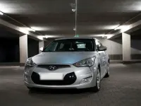 Gebraucht Hyundai Veloster 140 PS (102 kW) 2012 Silber Kleinwagen