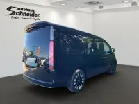 Neu Hyundai Staria Signature 224 PS (164 kW) 2026 Abyss black Van / Kleinbus