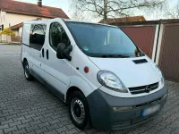 Second-hand Opel Vivaro 101 CP (74 kW) 2004 Alb Monovolum