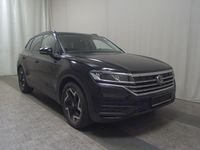 Gebraucht VW Touareg 231 PS (169 kW) 2024 Schwarz SUV