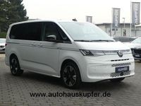 Gebraucht VW Multivan Style 150 PS (110 kW) 2024 Candy weiã Van