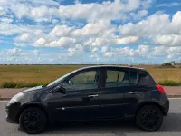 Gebraucht Renault Clio III 75 PS (55 kW) 2007 Schwarz Kleinwagen