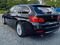 Gebraucht BMW 320 Luxury Line 184 PS (135 kW) 2014 Schwarz Kombi