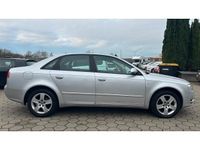 Używany Audi A4 Comfort 140 KM (102 kW) 2005 Srebrny Sedan/Limuzyna