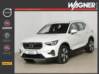 Second-hand Volvo XC40 Core 211 CP (155 kW) 2022 Alb SUV
