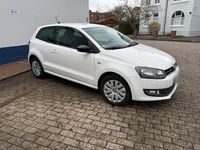 Gebraucht VW Polo Match 69 PS (50 kW) 2012 Weiß Kleinwagen