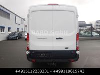Gebraucht Ford Transit Trend 170 PS (125 kW) 2018 Weiß Van / Kleinbus