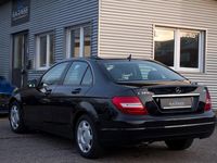 Gebraucht Mercedes C180 120 PS (88 kW) 2011 Schwarz Limousine