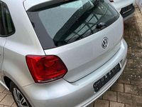 Gebraucht VW Polo Trendline 60 PS (44 kW) 2010 Silber Limousine