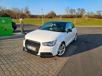 Gebraucht Audi A1 Attraction 105 PS (77 kW) 2011 Weiß Kleinwagen
