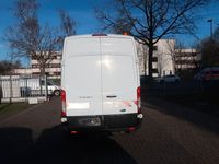 Gebraucht Ford Transit Trend 125 PS (91 kW) 2016 Weiß Limousine