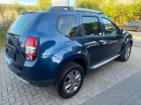 Gebraucht Dacia Duster Lauréate 114 PS (83 kW) 2016 Blau SUV
