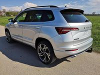 Neu Skoda Karoq SportLine 150 PS (110 kW) 2025 Reflexsilber metallic SUV