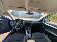 Gebraucht Skoda Octavia Ambition 86 PS (63 kW) 2017 Blau Kombi