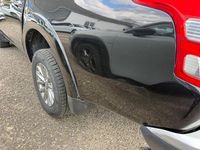 Gebraucht Mitsubishi L200 Plus 181 PS (133 kW) 2017 Schwarz Pickup