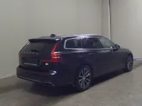 Gebraucht Volvo V60 Inscription 341 PS (250 kW) 2021 Black solid stone Kombi