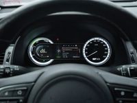 Gebraucht Kia Niro Vision 141 PS (103 kW) 2019 Weiß SUV