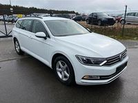 Gebraucht VW Passat 120 PS (88 kW) 2017 Weiß Kombi