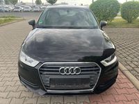 Używany Audi A1 Basis 90 KM (66 kW) 2016 Czarny Hatchback