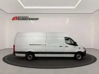 Używany Mercedes Sprinter 170 KM (125 kW) 2024 Biały Van