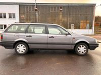 Gebraucht VW Passat 75 PS (55 kW) 1993 Grau Kombi