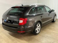 gebraucht Skoda Superb Combi Elegance 2.0TDI DSG NAV AHK Pano