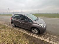 Gebraucht Hyundai ix20 Classic 90 PS (66 kW) 2010 Grau Kleinwagen