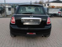 Gebraucht Mini Cooper Brick Lane 122 PS (89 kW) 2014 Schwarz Kleinwagen