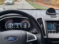 Gebraucht Ford S-MAX Titanium 164 PS (120 kW) 2018 Grau Van / Kleinbus