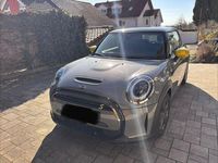 Gebraucht Mini Cooper SE Essential 135 kW (184 PS) 2022 Kleinwagen