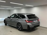 Gebraucht BMW 330 M Sport 286 PS (210 kW) 2024 Skyscraper grau Kombi