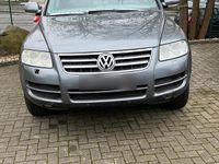 Gebraucht VW Touareg 174 PS (127 kW) 2005 Grau SUV