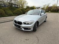 Gebraucht BMW 116 Advantage 109 PS (80 kW) 2016 Grau Kleinwagen