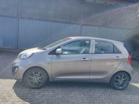 Gebraucht Kia Picanto Edition 7 69 PS (50 kW) 2013 Grau Kleinwagen