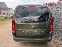 Neu Opel Combo Edition 131 PS (96 kW) 2025 Sirkka grün metallic Van / Kleinbus