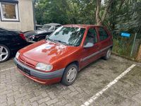 Gebraucht Citroën Saxo 54 PS (39 kW) 1996 Gold Kleinwagen