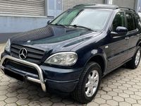 Gebraucht Mercedes ML430 272 PS (200 kW) 2000 Blau SUV