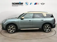 Gebraucht Mini Countryman Favoured 163 PS (119 kW) 2024 (grün)  smokey green SUV